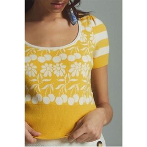 Maeve by Anthropologie Trixie Open Back Knit Top - Yellow/White Cherry - Medium